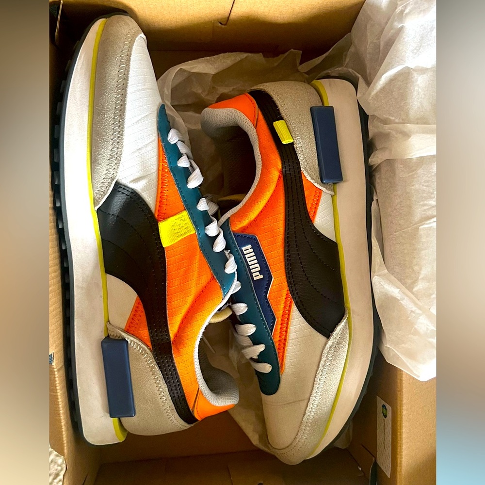 COPY - PUMA Rider size 10mens -GOOD condition